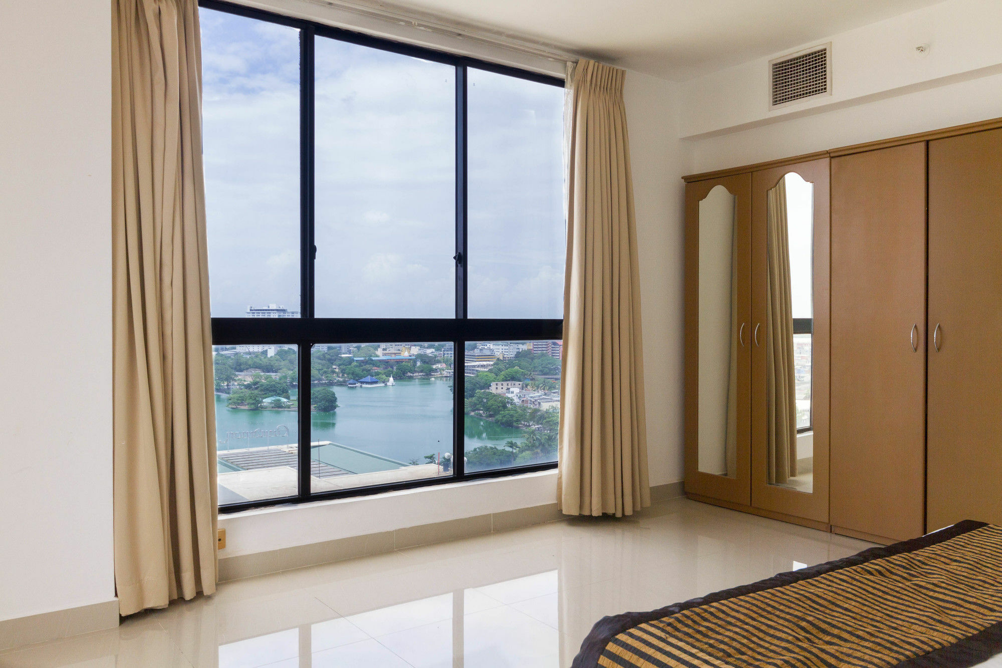 Crescat Residencies Appartement Colombo Buitenkant foto