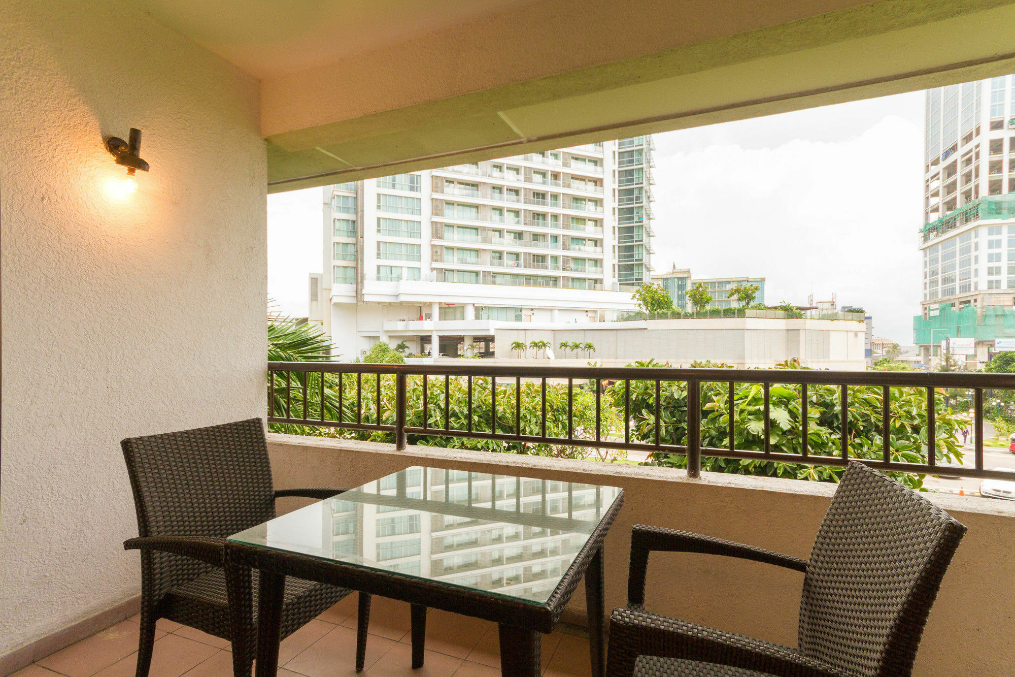 Crescat Residencies Appartement Colombo Buitenkant foto