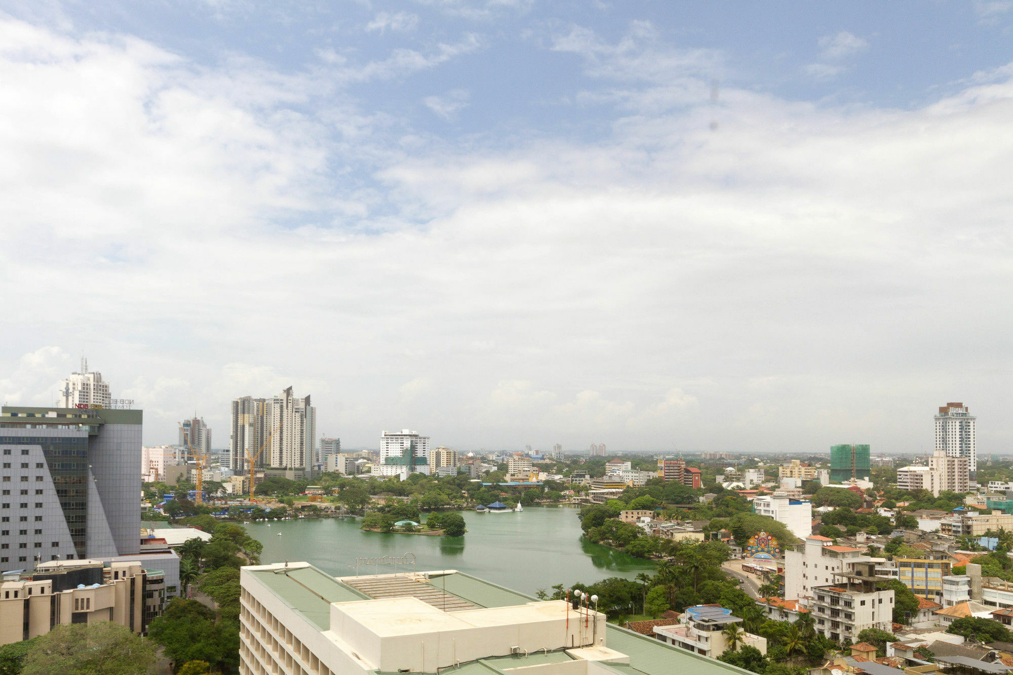 Crescat Residencies Appartement Colombo Buitenkant foto