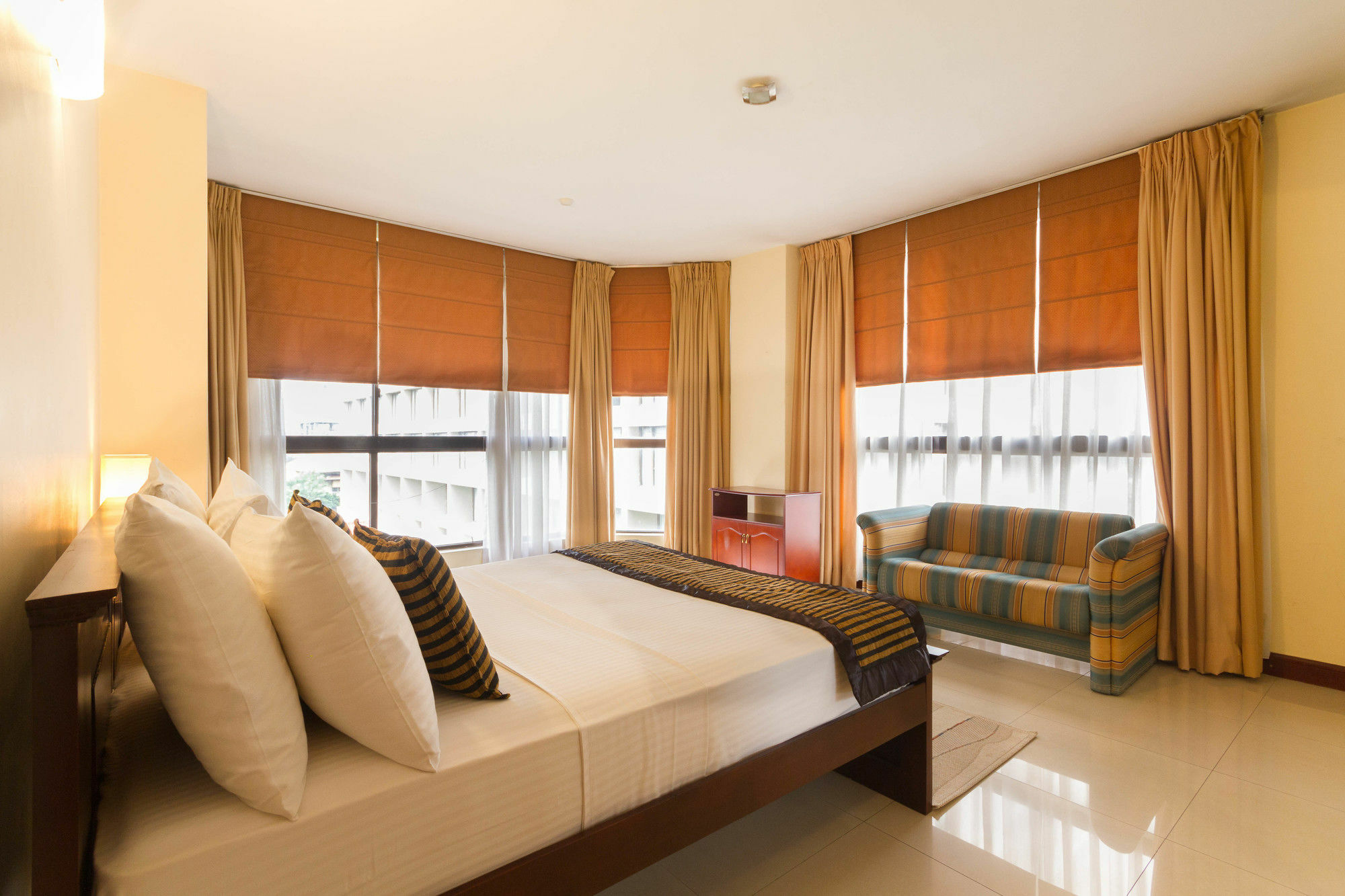 Crescat Residencies Appartement Colombo Buitenkant foto