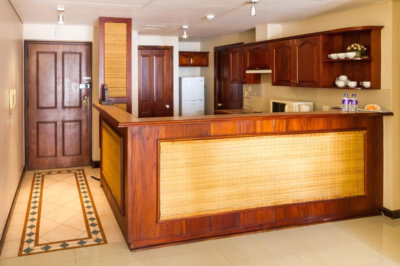 Crescat Residencies Appartement Colombo Buitenkant foto